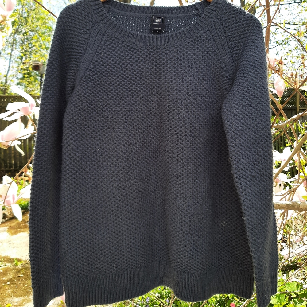 Gap maternity sweater